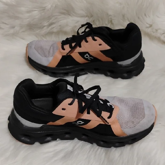 SALE! On Cloud Running Fade Black Peach Sneakers Sz.7 Gently Worn - Picture 6 of 10